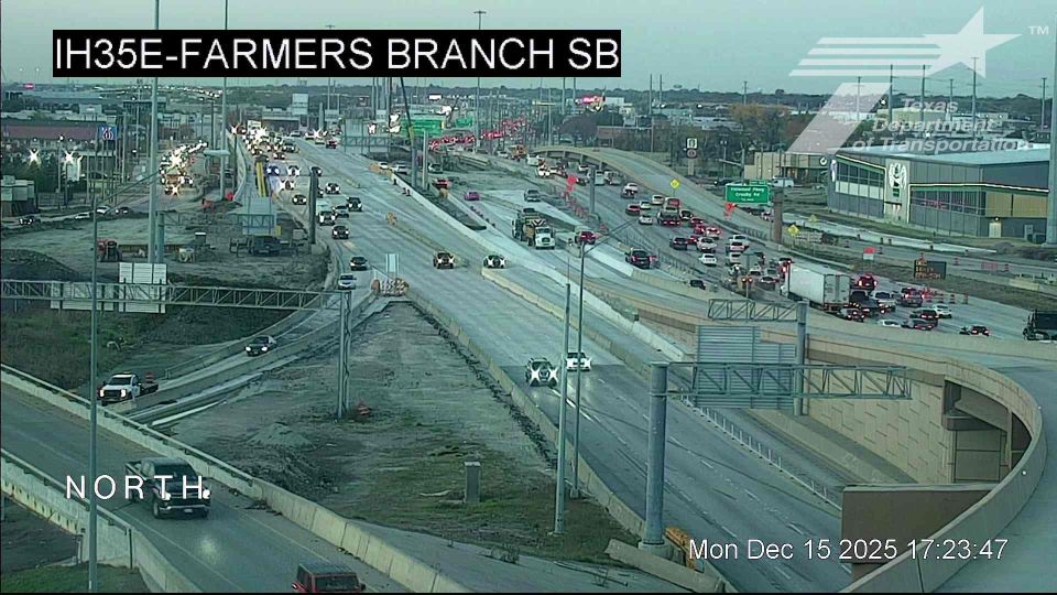 Farmers Branch › North: IH35E - SB