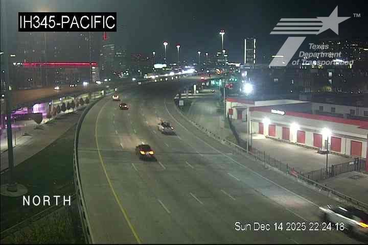 Dallas: Downtown PID › North: IH345 @ Pacific