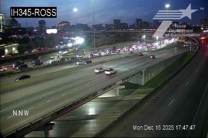 Dallas: Klyde Warren Park-Arts District PID › North: IH345 @ Ross