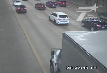 Dallas: Klyde Warren Park-Arts District PID › East: Spur 366 @ EB Tunnel Cam 1