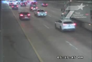 Dallas: Klyde Warren Park-Arts District PID › East: Spur 366 @ WB Tunnel Cam 3