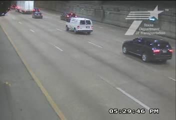 Dallas: Klyde Warren Park-Arts District PID › East: Spur 366 @ WB Tunnel Cam 7
