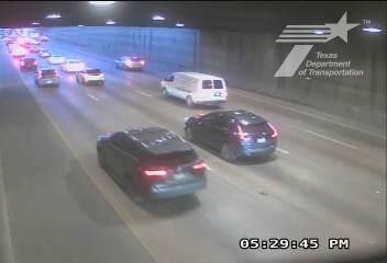 Dallas: Klyde Warren Park-Arts District PID › East: Spur 366 @ EB Tunnel Cam 7