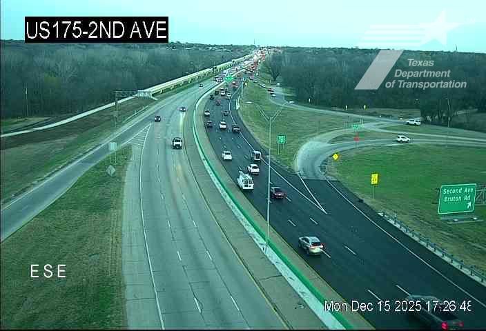 Dallas › East: US175 @ 2nd Ave
