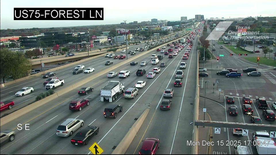 Dallas › North: US75 @ Forest