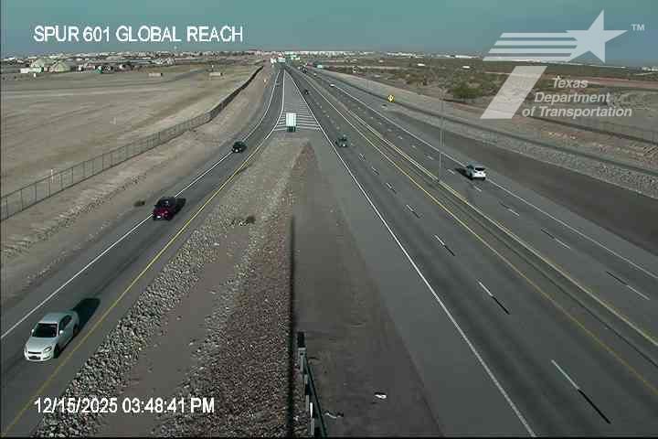 Aero Vista › West: SP-601 @ Global Reach