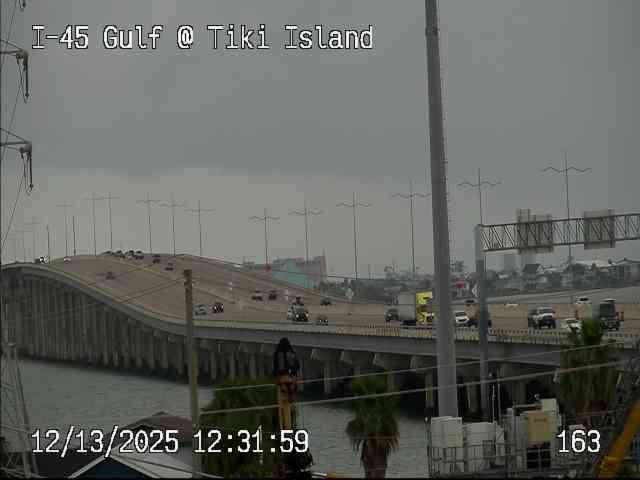 Virginia Point › South: IH-45 Gulf @ Tiki Island