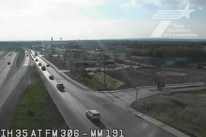 New Braunfels › South: IH 35 at FM 306 (MM 191)