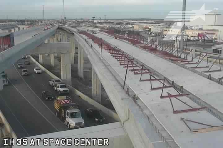 San Antonio › North: IH 35 at Space Center