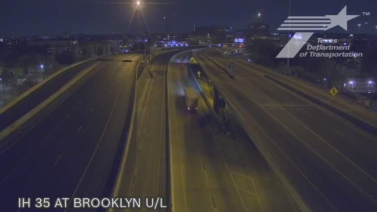 San Antonio › North: IH 35 at Brooklyn (Upper Lvl)