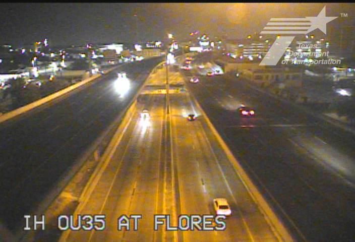 San Antonio › North: IH 35 at Flores (Upper Lvl)