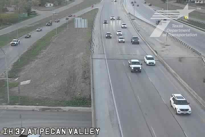 San Antonio › South: IH 37 at Pecan Valley