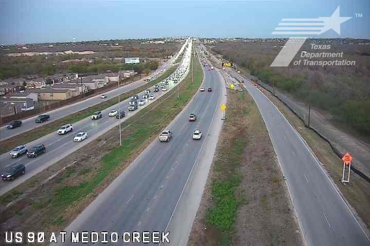 Macdona › East: US 90 at Medio Creek