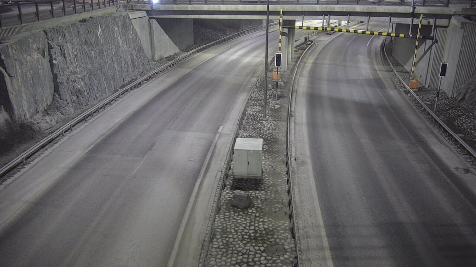 Espoo: Espoonlahden keskus: Tie 101 Espoo, Keilaniemi puomi itä - Tie 101 Espoo, Keilaniemi