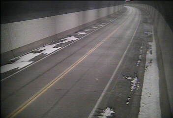 Silver Creek: MN 61: T.H.61 NB (Silver Cliff Tunnel 1)