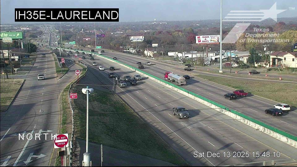 Dallas › North: IH35E @ Laureland
