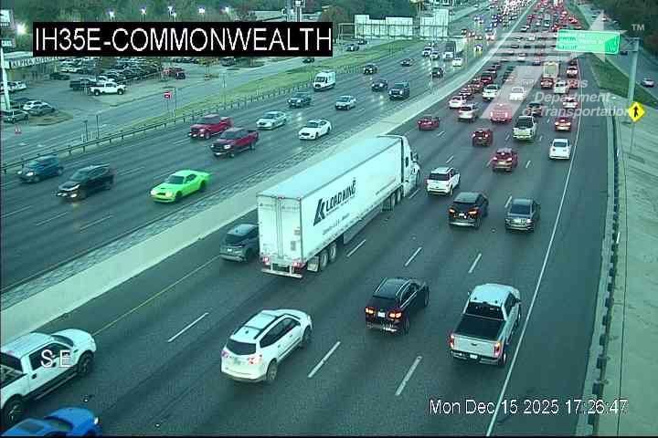 Dallas › North: IH35E @ Commonwealth