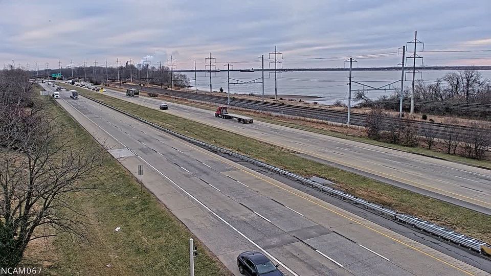 Claymont: I 495 @ NORTH SLIP RAMPS/YALE AVENUE