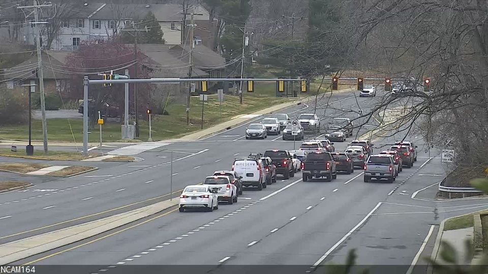 Woodcrest Court: DE 2 @ DELAWARE PARK DR