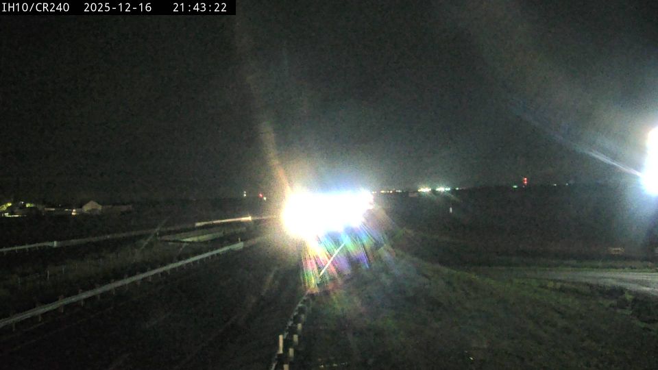 Weimar › East: IH-10 @ CR-240