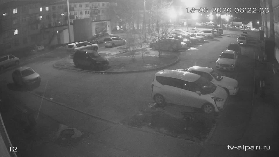 Шелеховское городское поселение: 1-й микрорайон: 1м-он 40дом на кафе "Макфудс&quot