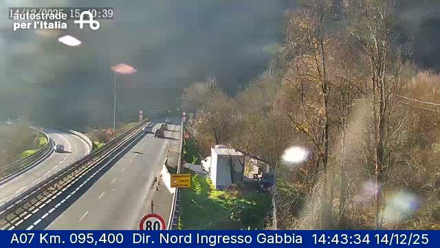 Isola del Cantone: A07 Km. 095,400 Dir. Nord Ingresso Gabbia