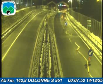 Courmayeur: A5 km. 142,8 DOLONNE S 951