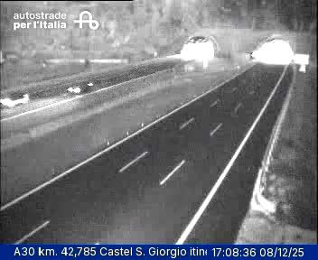 Nocera Inferiore: A30 km. 42,785 Castel S. Giorgio itinere sud