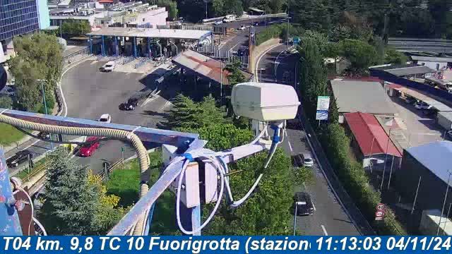 Naples: Municipalita 10: T04 km. 9,8 TC 10 Fuorigrotta (stazione)