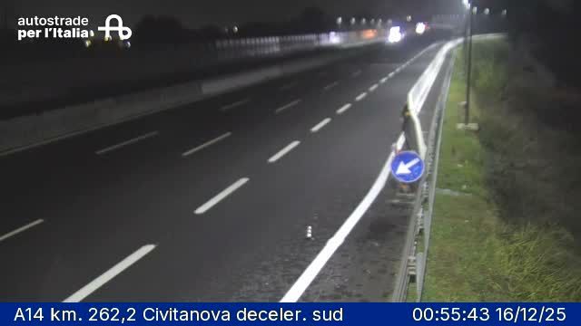 Civitanova Marche: A14 km. 262,2 Civitanova deceler. sud
