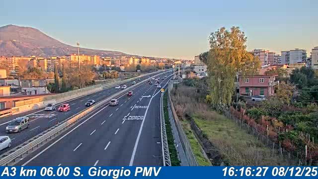 San Giorgio a Cremano: A3 km 06.00 S. Giorgio PMV