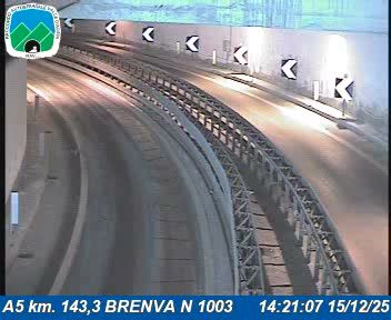 Courmayeur: A5 km. 143,3 BRENVA N 1003