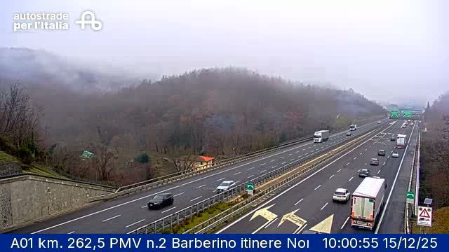 Barberino di Mugello: Podere Bujano: A01 km. 262,5 PMV n.2 Barberino itinere Nord