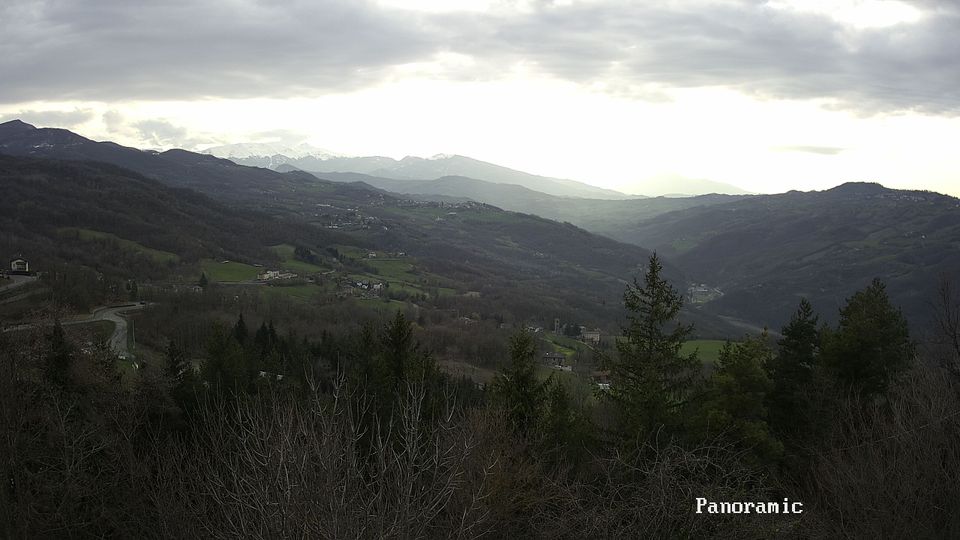 Montefiorino › West