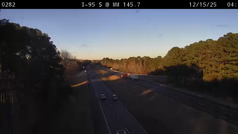 Hobbs Crossroads: I-95 S @ MM 145.7