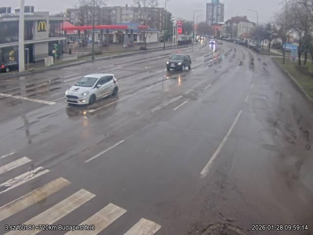 Gyongyos: Bethlen Gabor lakotelep: Gyöngyös -> Budapest