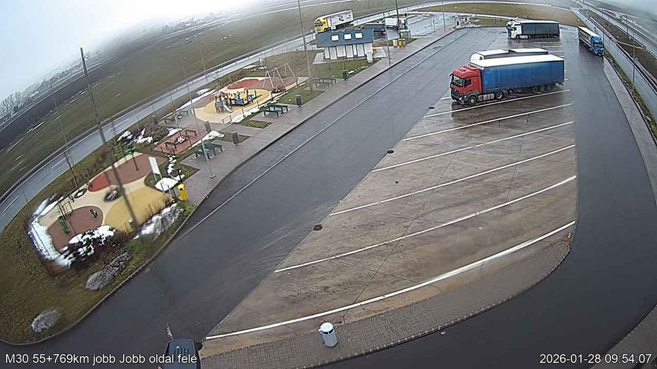 Csobad: M30 Abaúj pihenő, jobb oldal -> Jobb oldal