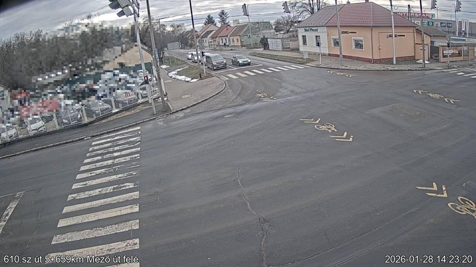 Kaposvar: Kisgati-dulo: Kaposvár, Mező út -> Mező út