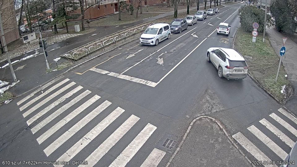 Kaposvar: Eszaknyugati varosresz: Kaposvár, Honvéd utca -> Honvéd utca, Dél