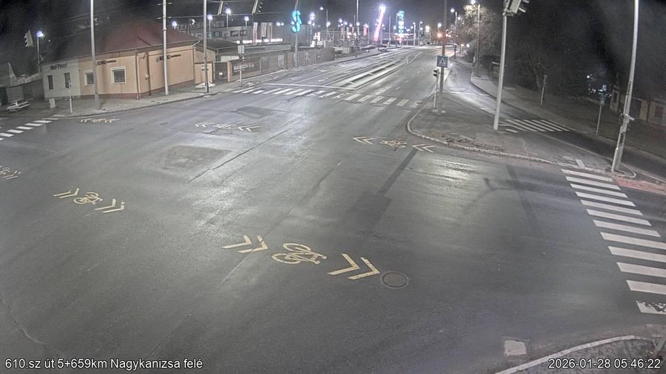 Kaposvar: Kisgati-dulo: Kaposvár, Mező út -> Nagykanizsa