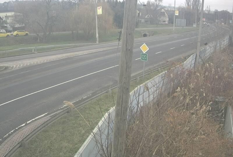 Erd: Ujfalu: Érd, bevásárlóközpont -> Diósd