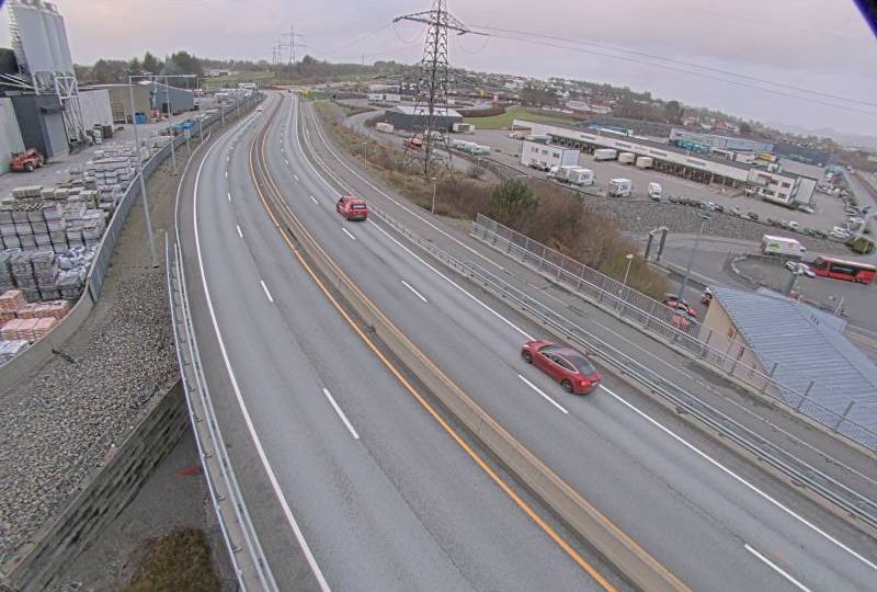 Ganddal: Brunnholen bru