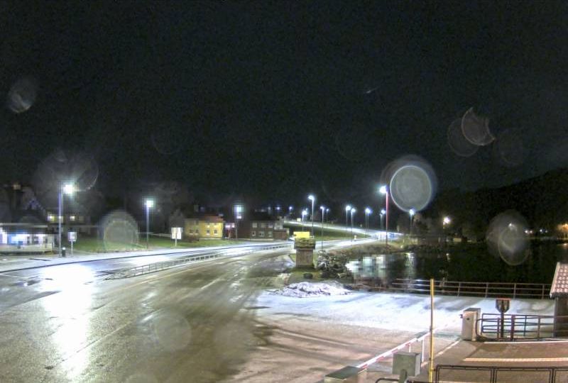 Halsanaustan: Halsa ferjekai