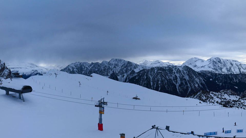 Chamrousse › South-west: Massif du Taillefer