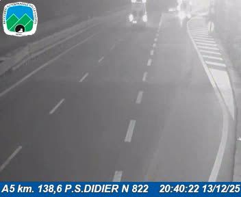 Pre-Saint-Didier: Mont: A5 km. 138,6 P.S.DIDIER N 822