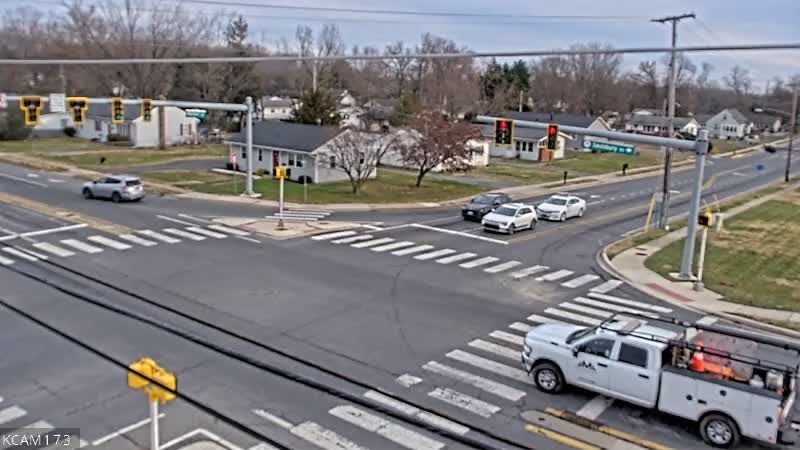 Dover: SAULSBURY RD @ WALKER RD