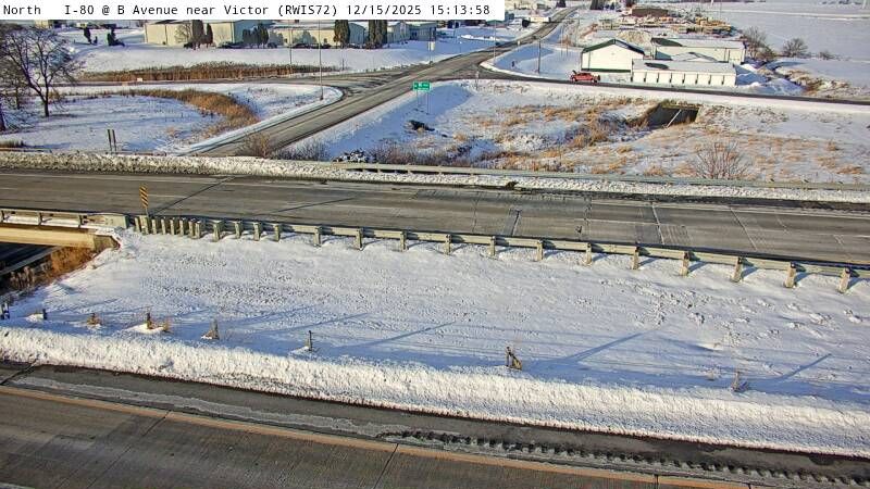 Victor: R72: West Zoom View