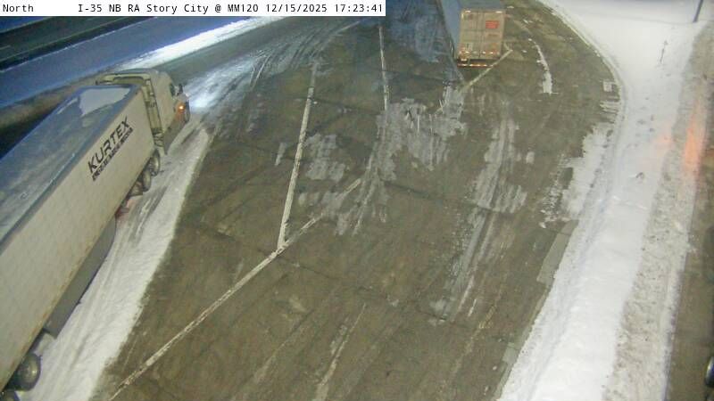 Roland: Rest Area: I-35 NB MM 120 near Story City - Truck Parking 2