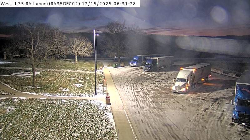 Terre Haute: Rest Area: I-35 N/S MM 7 - Lamoni - Trk Prkg - West