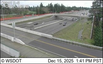 Lakewood: I-5 at MP 123.6: Thorne Lane NB